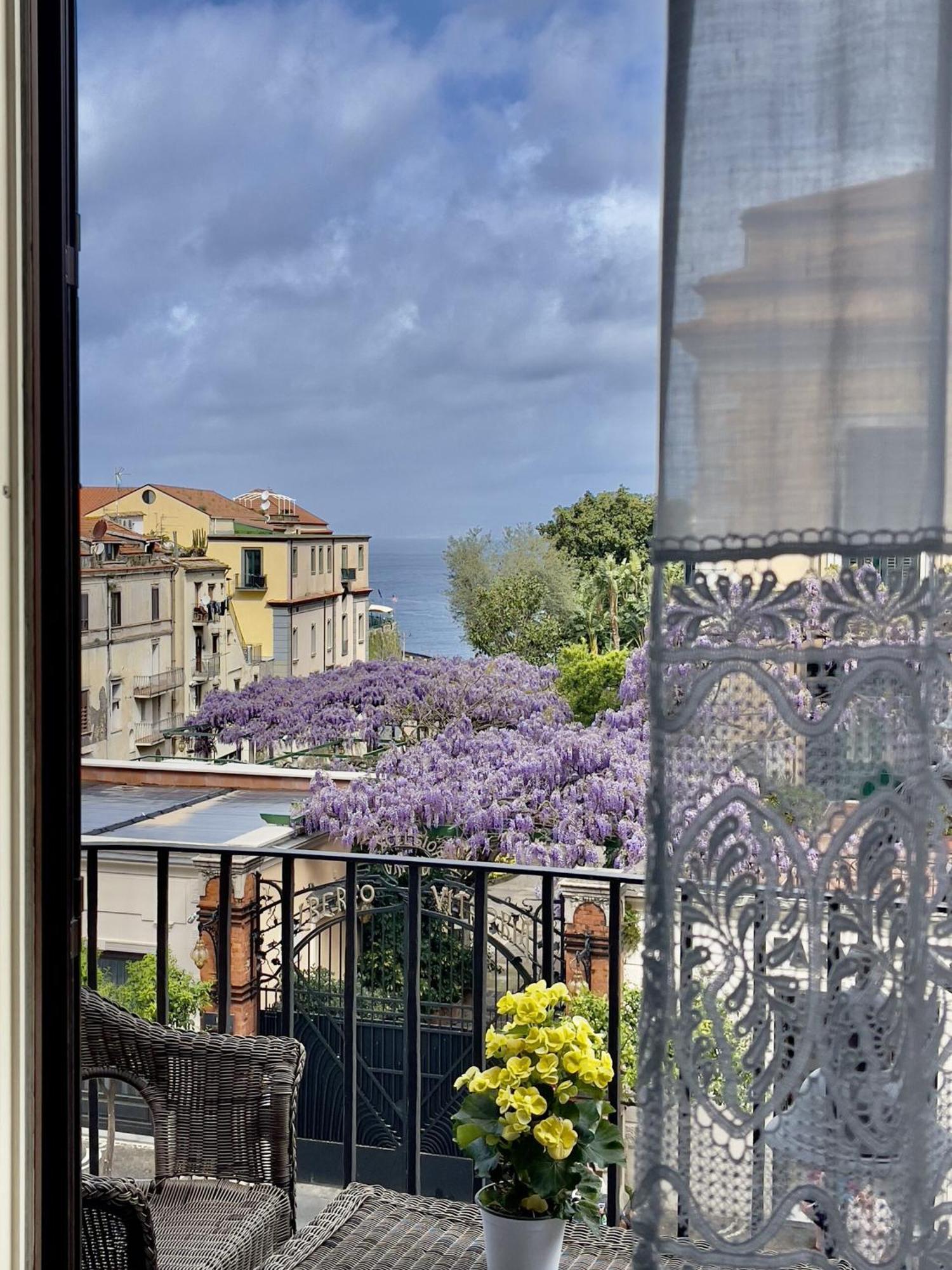 Ambasciata Sorrento Relais Bed & Breakfast Exterior photo